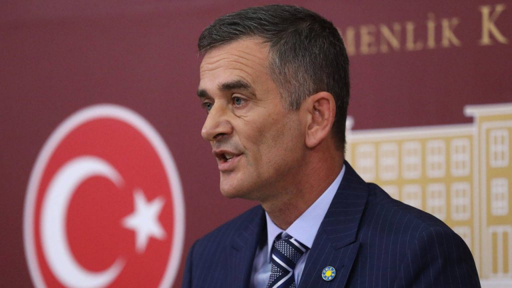 Dikbayır İYİ Parti’den İhraç Edildi