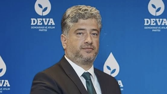 DEVA’nın Sarıçam Adayı Çekildi