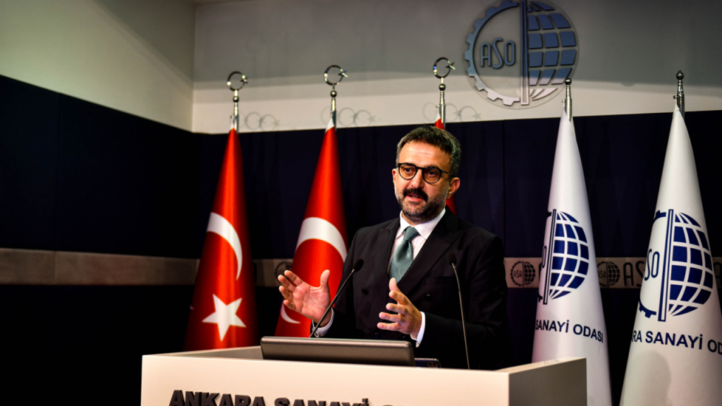 ASO'da mobilya sektörüne ışık tutan panel