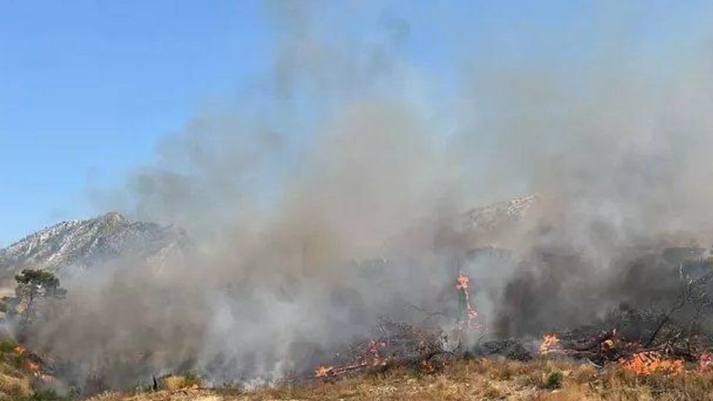 Şırnak’ta Bestler Dereler bölgesinde orman ve örtü yangını