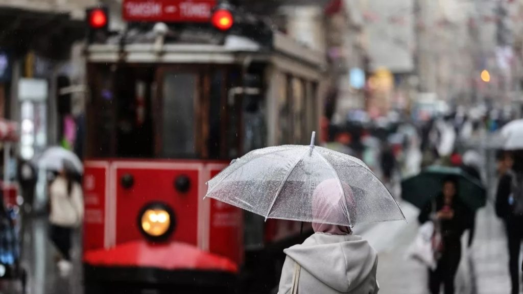 Ekim yağışları ikiye katlandı: Ege ve Marmara son yılların rekorunu kırdı
