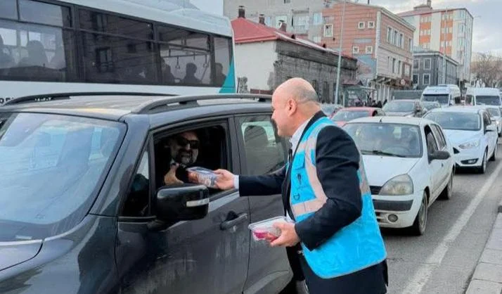 AK Parti Kars İl Başkanlığı’ndan “İftara 5 Kala” etkinliği