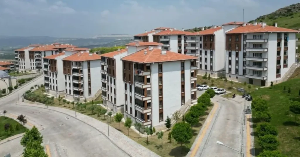 Eskişehir ve Karaman’da 7 bin 605 konut için kura günü