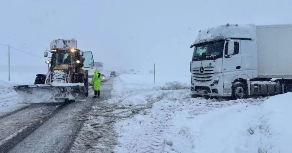 Çok sayıda yol kapalı – HDH Medya