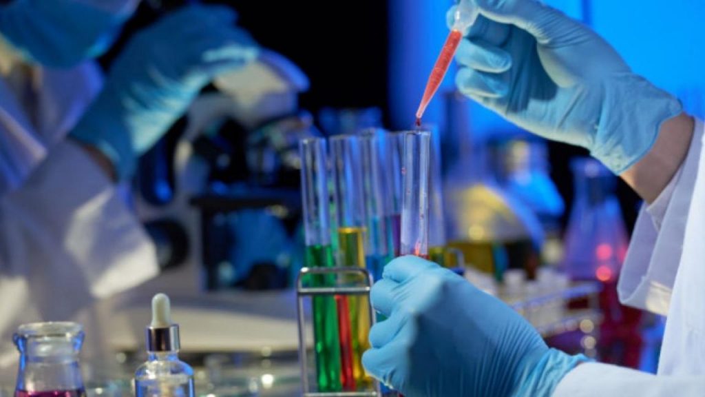 Ocak ayında kimya ihracatı 2,3 milyar dolara ulaştı